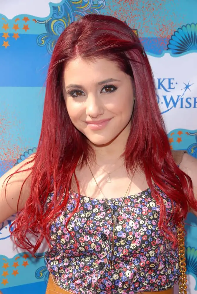 ariana grande in 2010